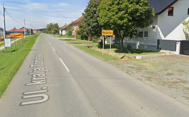 Kod Nove Gradiške teško ozlijeđeno dijete (6). U kragnu jakne mu upala petarda