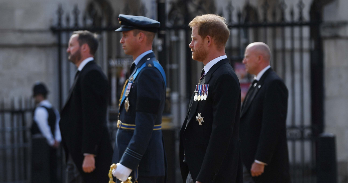 William i Harry bili na pogrebu šogora princeze Diane, nisu sjedili zajedno