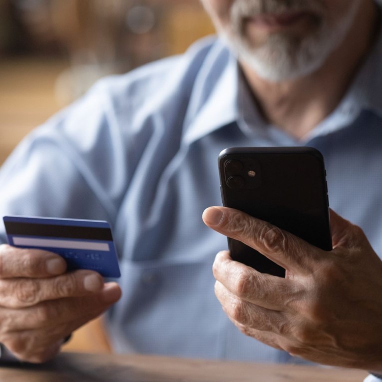 Žena u Splitu prevarena za 2370 eura. Policija: Informirajte se