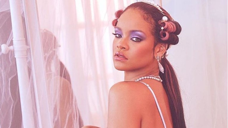 Rihanna planira za deset godina imati bar troje djece: "Ne treba mi muškarac za to"