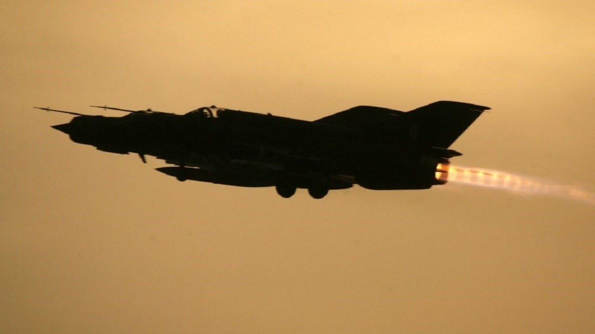 Bjelorusija MIG-om natjerala Ryanairov avion da sleti. NATO: Ovo je ozbiljno i opasno