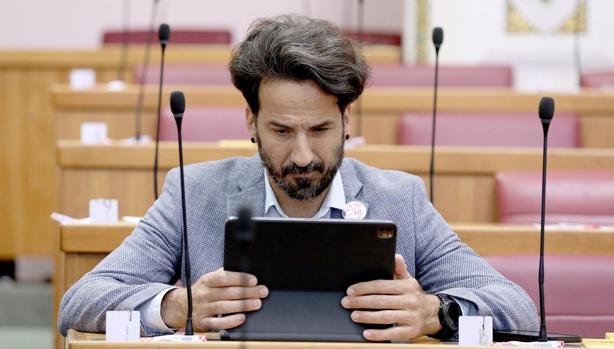 Miletić: Pojedinci na zadatku, plaćeni iz stranih centara moći, trude se srušiti Most