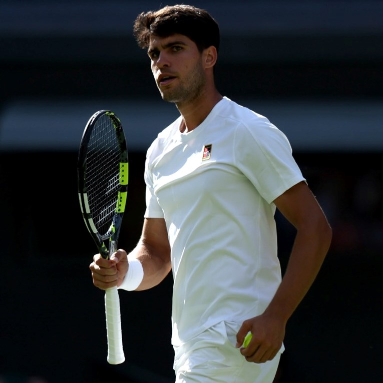 Alcaraz lakoćom ušao u treće kolo Wimbledona. Pobijedio je 733. tenisača svijeta