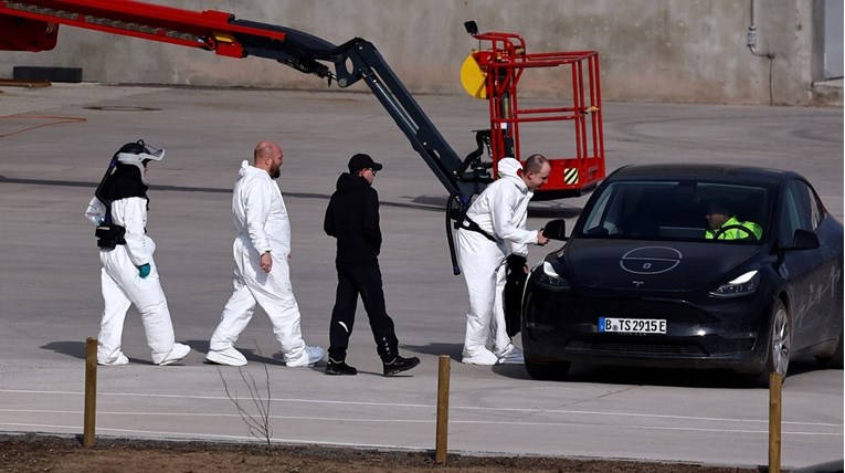Tesla trpi štetu u stotinama milijuna eura zbog obustave proizvodnje u Njemačkoj