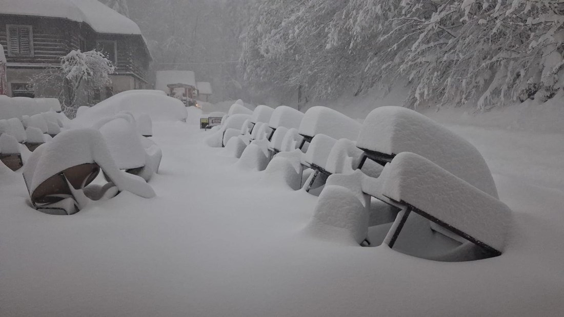 VIDEO Sljeme je prekriveno snijegom