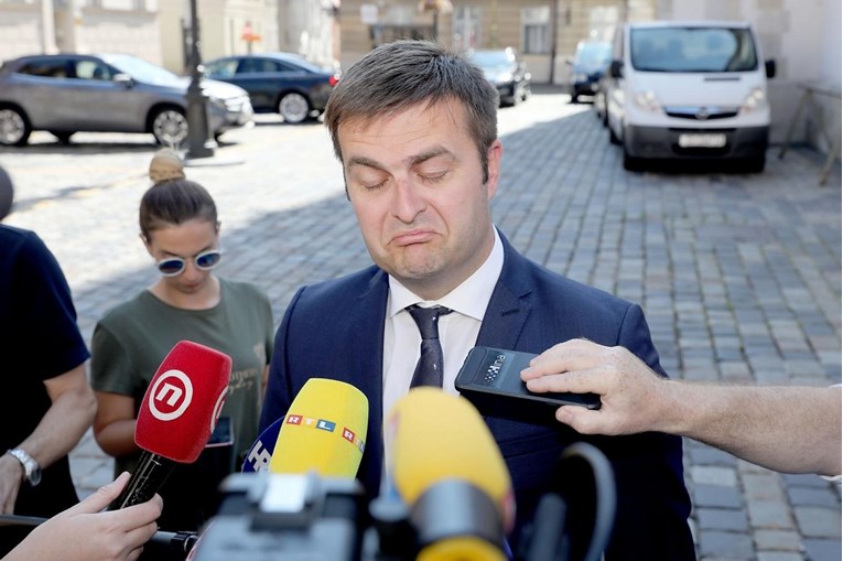 Ministar Ćorić kritizirao Miru Kovača pa poručio: HNS? Možemo i bez njih