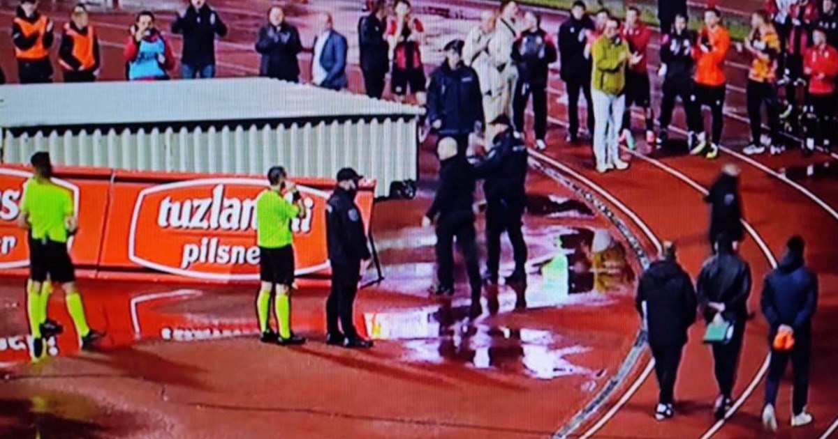 Cirkus u BiH. Iz protesta napustili teren, padale ostavke, sada stigla i kazna