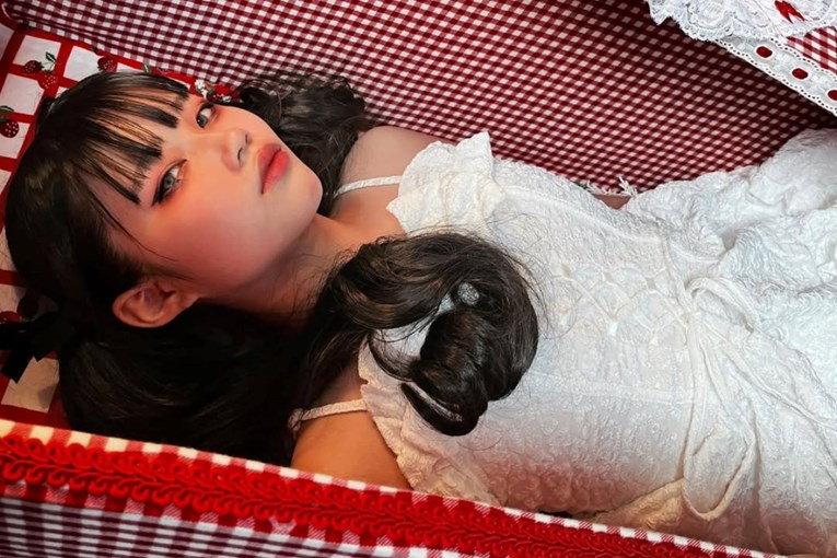 Japanci meditiraju u lijesovima