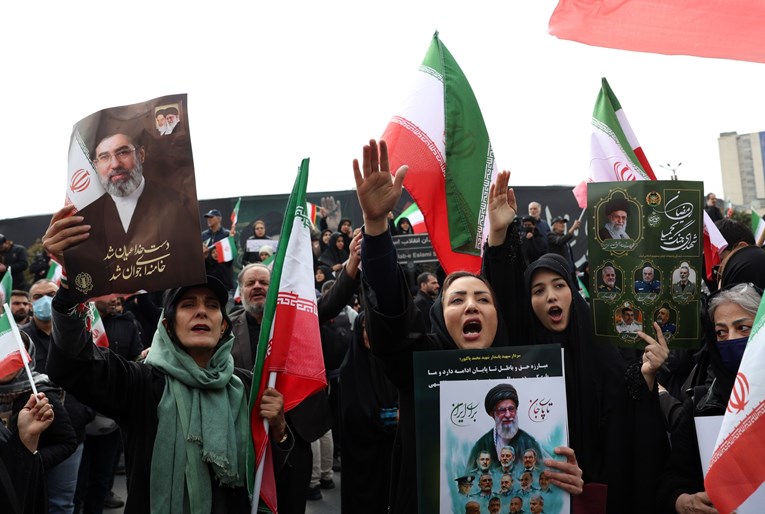 Iranski ministar: Svijet će uskoro vidjeti da nema problema s novim vrhovnim vođom