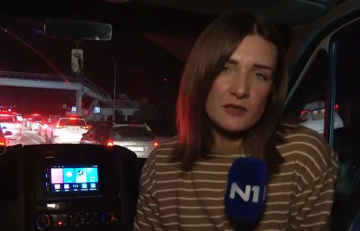 Reporterka N1: U 8 sati prošli smo 170 km, još nam sedam sati treba do granice
