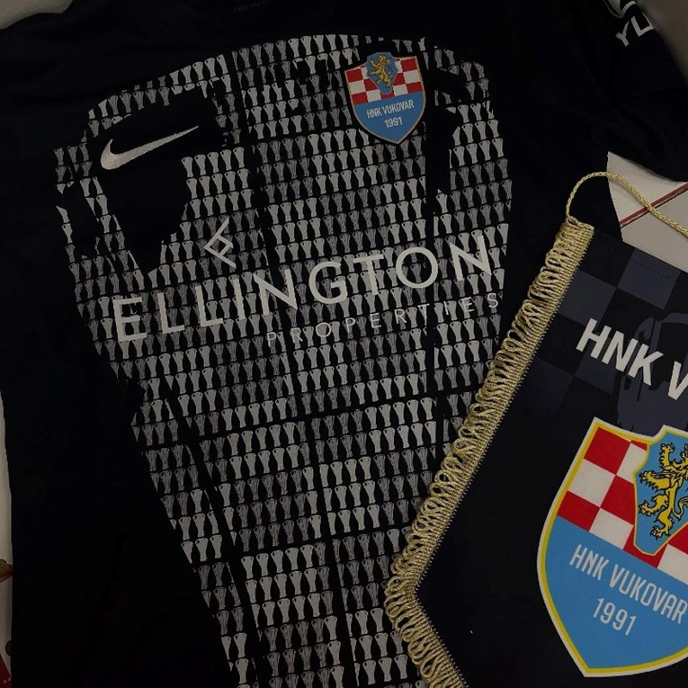 Vukovar danas premijerno igra u novom dresu. Pogledajte ga