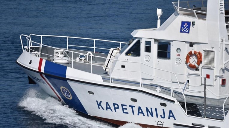 Talijani ilegalno ušli u hrvatske vode i lovili ribu