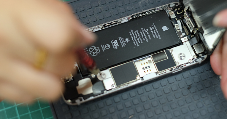 Apple će navodno lansirati potpuno novu vrstu baterije do 2025. godine.