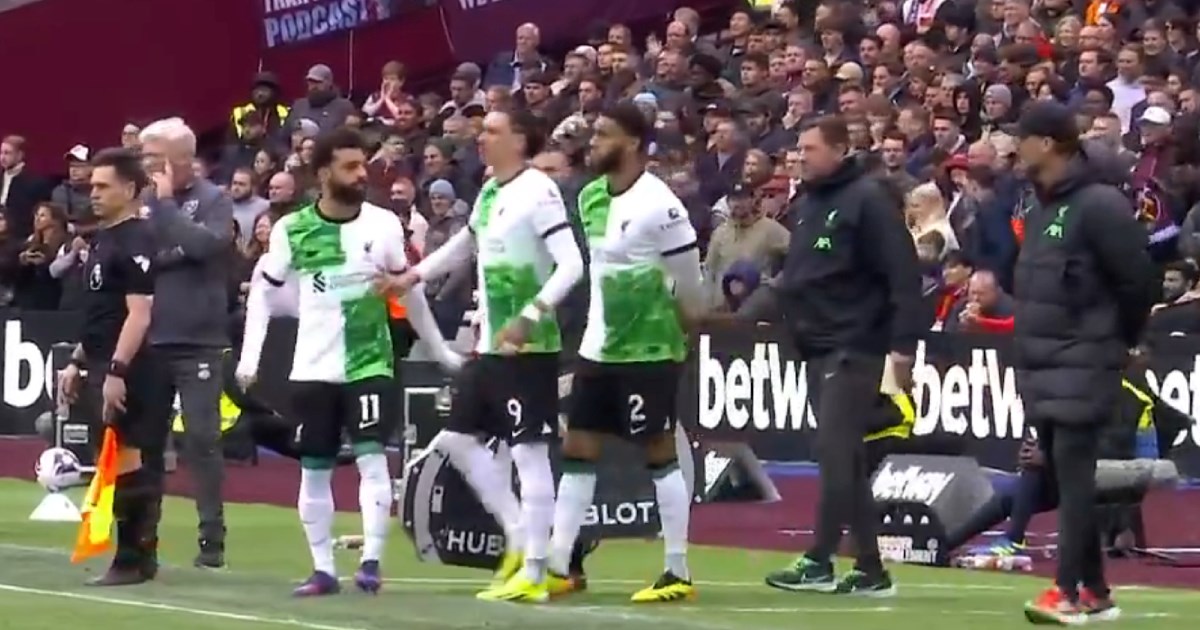 Salah se posvađao s Kloppom prije ulaska u igru. Pogledajte žestoku raspravu