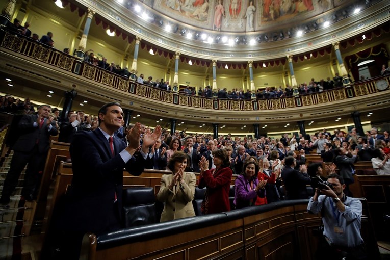 Sánchez dobio podršku parlamenta za lijevu koalicijsku vladu