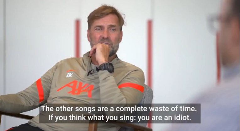 Klopp prozvao navijače Liverpoola zbog homofobije. Nazvao ih je idiotima