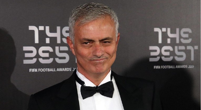 Daily Mail: Mourinho se vraća u London, zato je odbio Lyon