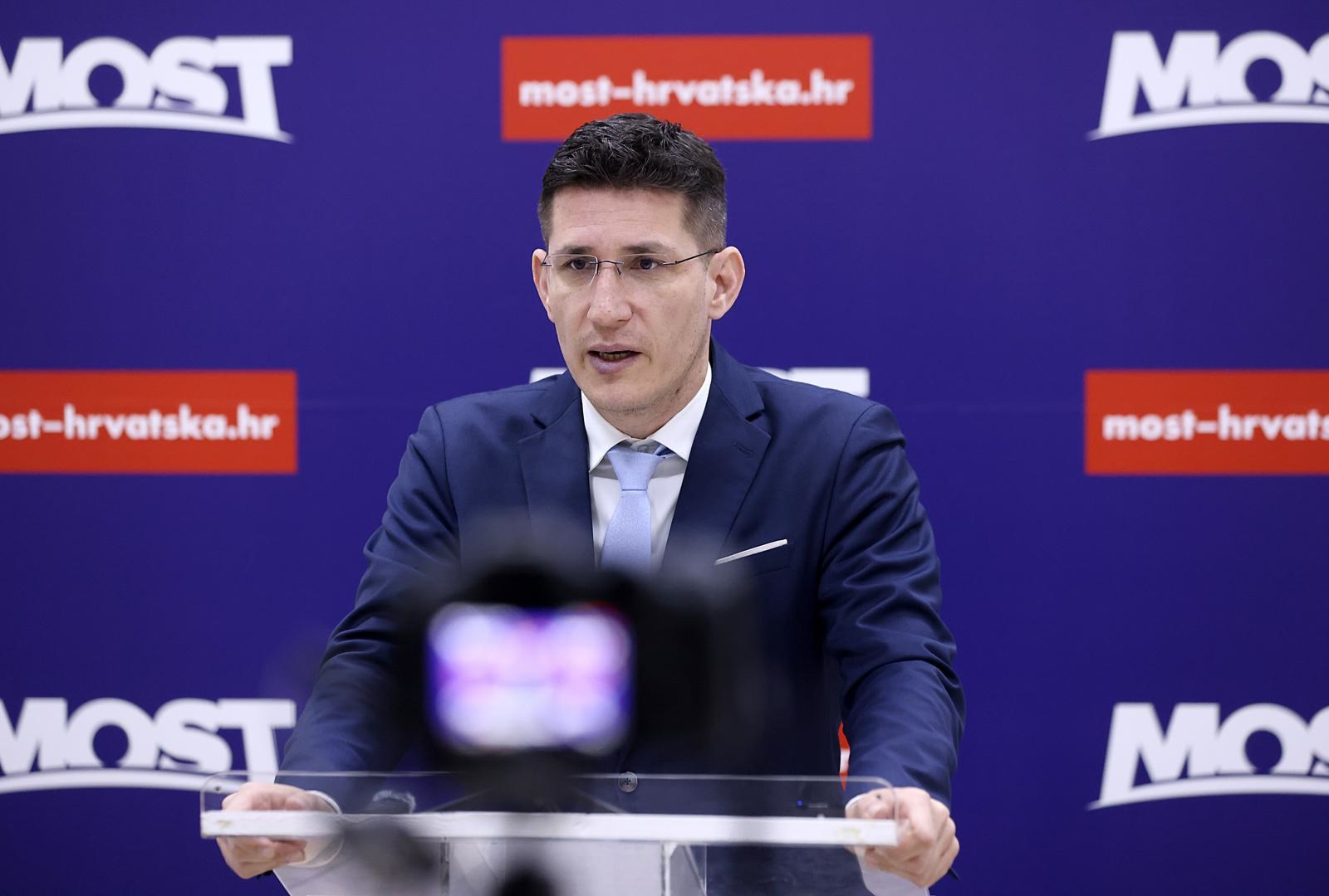 Troskot: Državne energetske tvrtke godinama korištene kao zlatne koke