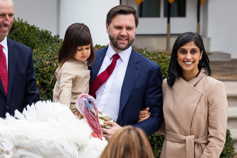 JD Vance i supruga otkrili ime četvrtog djeteta, krije posebnu simboliku