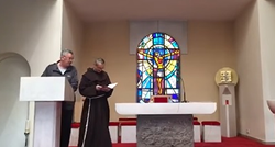Snimka franjevaca iz crkve u Zadru je hit: "Ajde ća od mene, lupit ću te, vrcit ćeš"