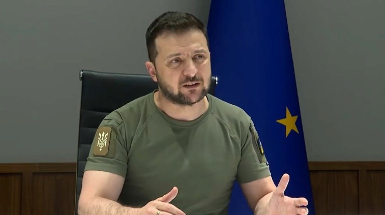 VIDEO Zelenskij: Ovo je jedna od najvažnijih odluka u našoj povijesti. Slava Ukrajini
