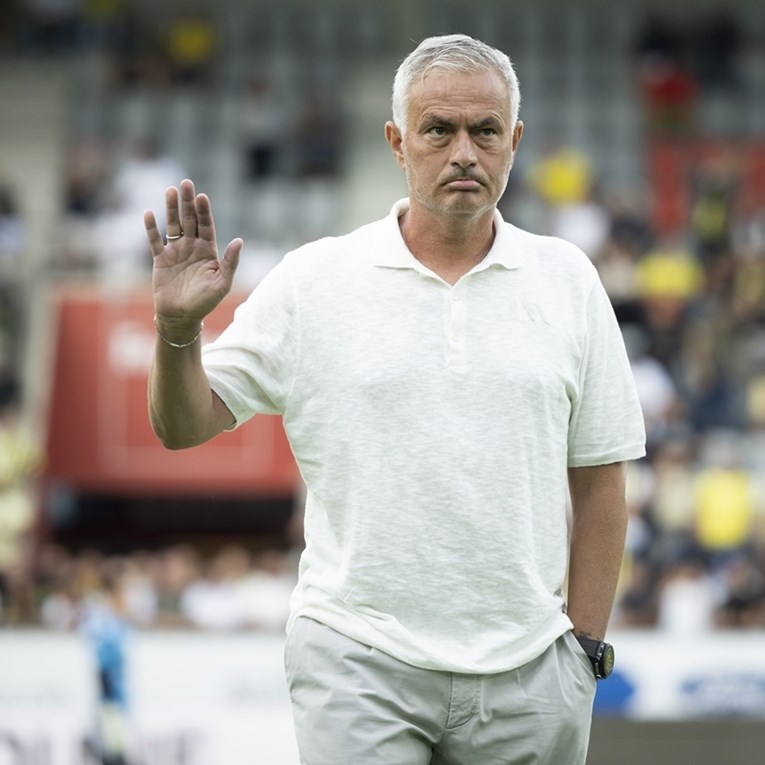 Nevjerojatan iznos koji je Jose Mourinho zaradio u karijeri samo od otkaza