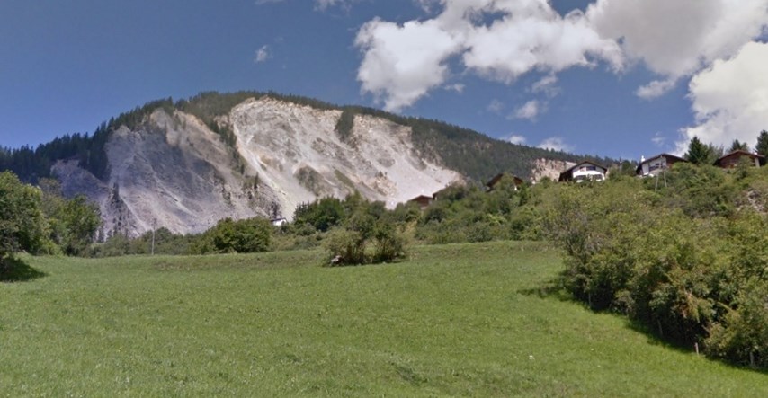 Ogromna stijena prijeti švicarskom selu. Naređena evakuacija svih stanovnika