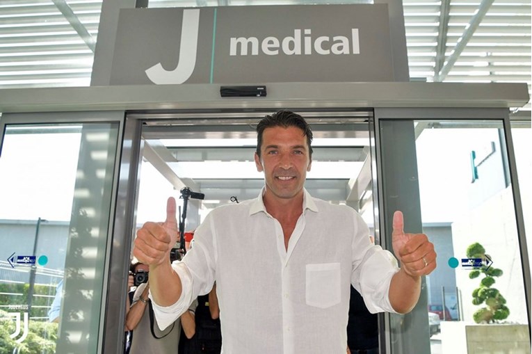 Buffon u Juventusu odbio jedinicu i kapetansku vrpcu