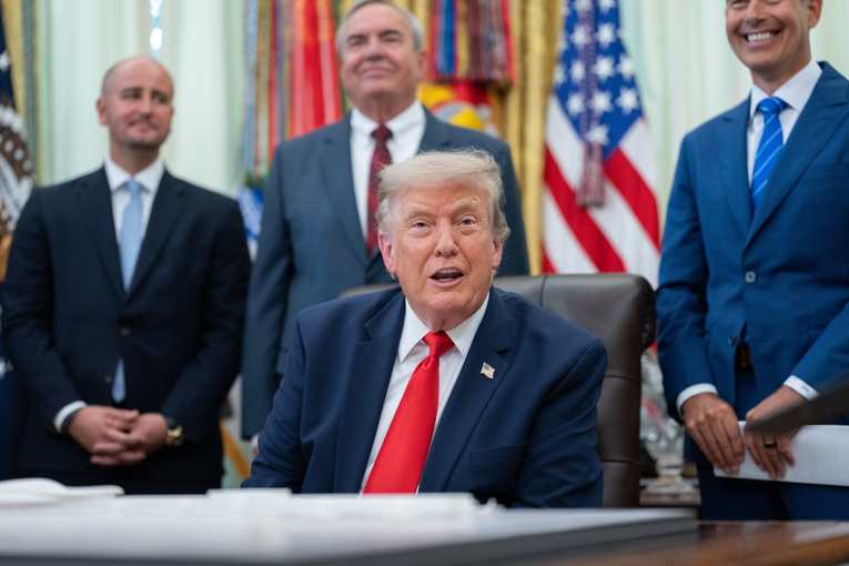 Britanija se vraća bušenju nafte? Trump tvrdi: "Ima nafte za 700 godina"