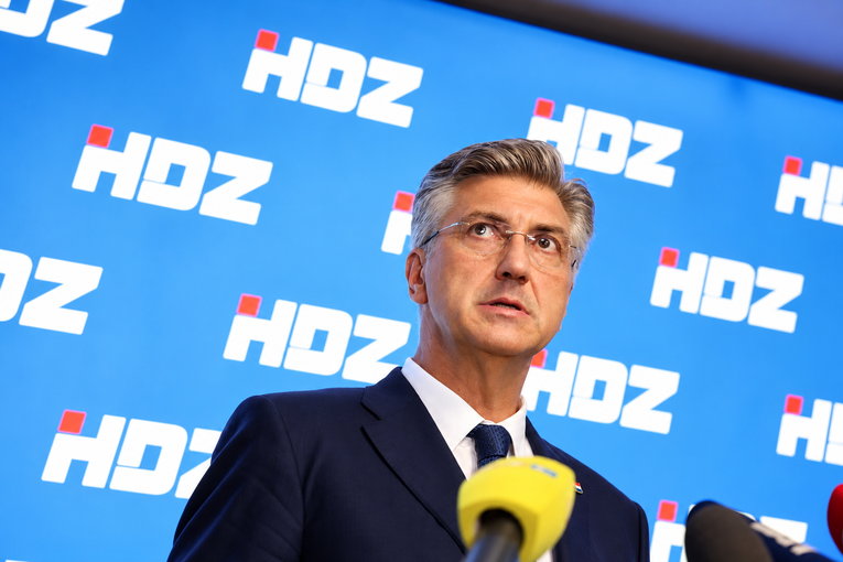 Plenković zbog pogreba Mladića izravno prozvao von der Leyen, Martu Kos i Kaju Kallas