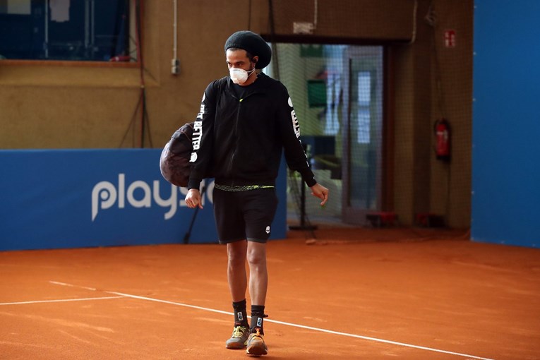 Počeo je korona tenis: Nema sakupljača lopti, a kad dođu, nosit će maske i rukavice