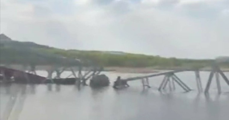 VIDEO Rusi napreduju prema Slovjansku, most kod grada dignut u zrak