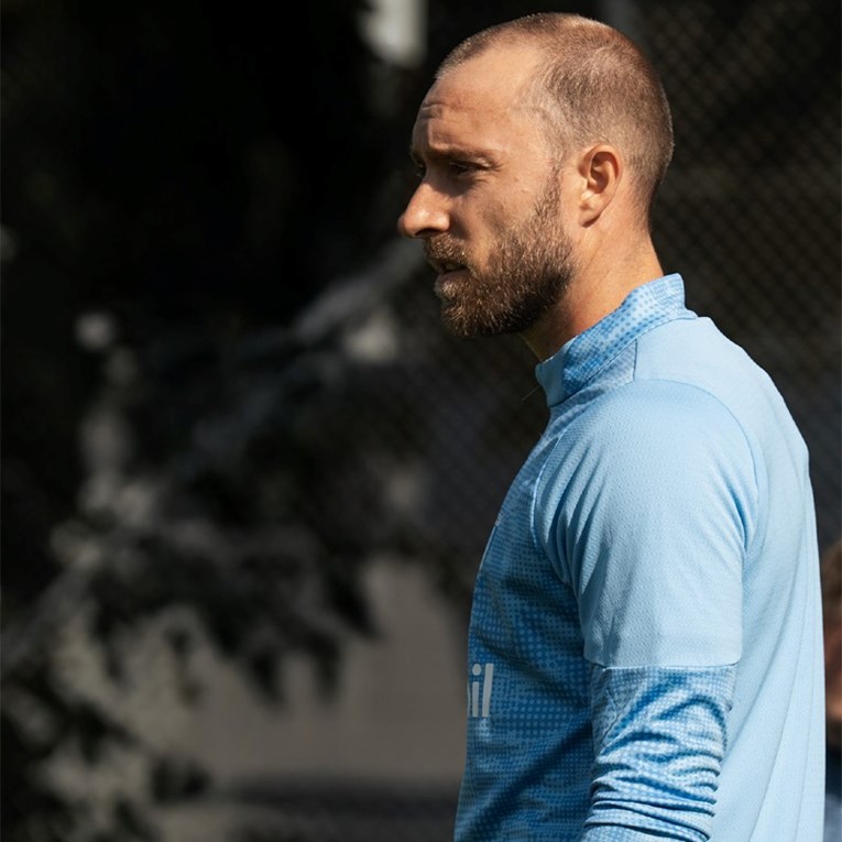 FOTO Eriksen se pojavio na treningu Dinamovog suparnika. Evo zašto