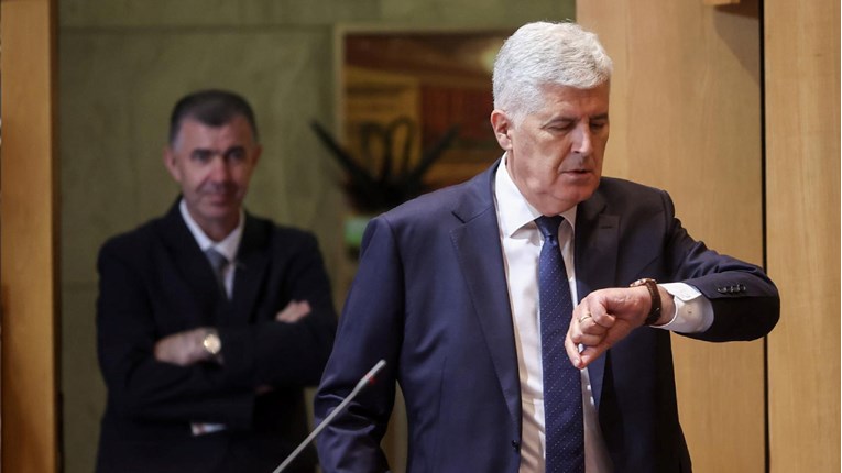 Čović nakon sastanka s Izetbegovićem: Neće biti promjene vlasti