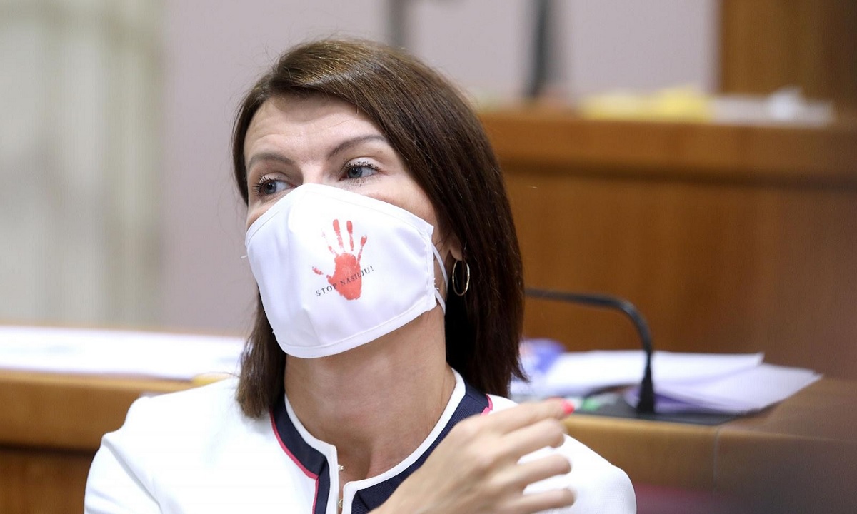 Sabina Glasovac: Žena izloženih nasilju ima i u saboru