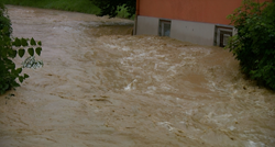 Poplave i u austrijskom dijelu Koruške, zatvorene ceste prema Sloveniji