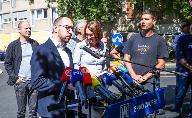VIDEO Pernar napravio incident na presici. Tomašević: Idi svjedoči po Zambiji