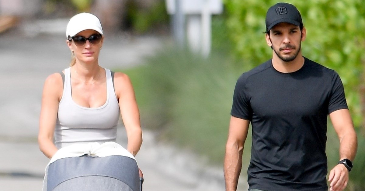 FOTO Gisele Bundchen snimljena u šetnji s partnerom i jednomjesečnim sinom