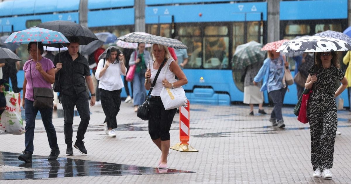FOTO Kišno jutro u Zagrebu