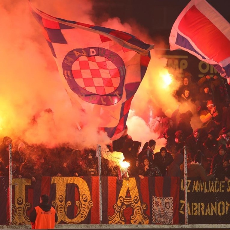Hajduk zahvalio navijačima na rekordu: Što ga više lome, to ga volim jače