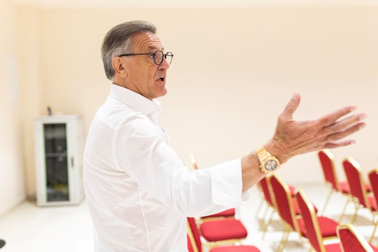 Mamić sa satom od 90.000 eura na ruci molio Milanovića milost za sebe, brata i sina