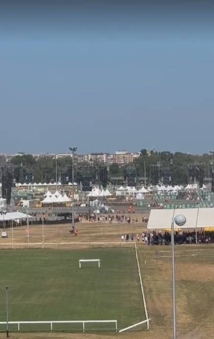 VIDEO Thompsonovi fanovi trče po Hipodromu da uhvate bolje mjesto