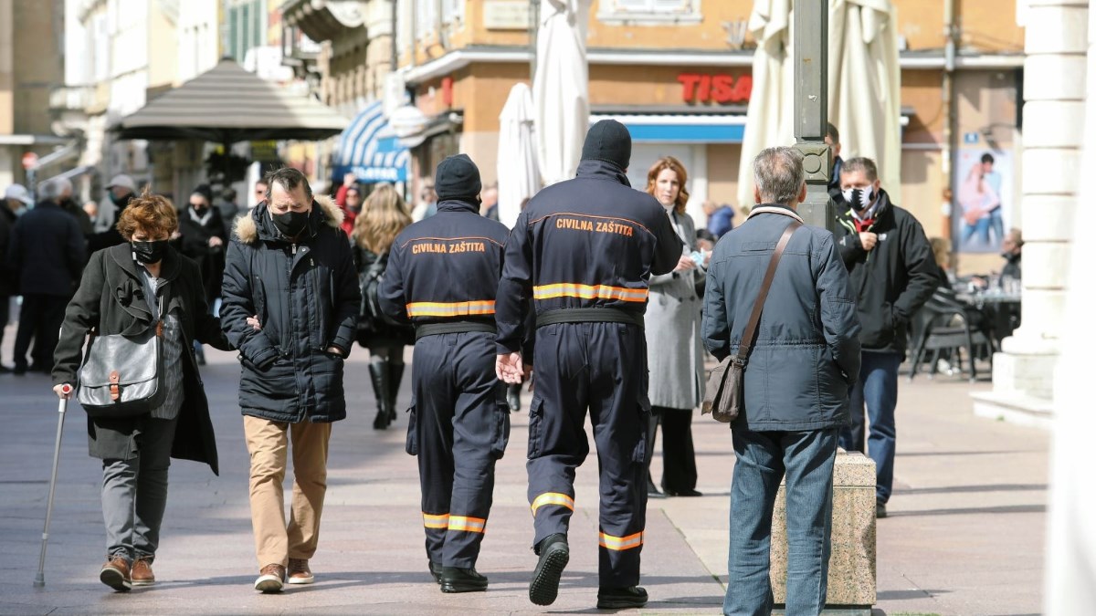 U Primorsko-goranskoj se zatvaraju teretane, terase ostaju otvorene