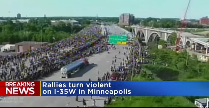 VIDEO Cisterna naletjela na prosvjednike na autocesti u Minneapolisu
