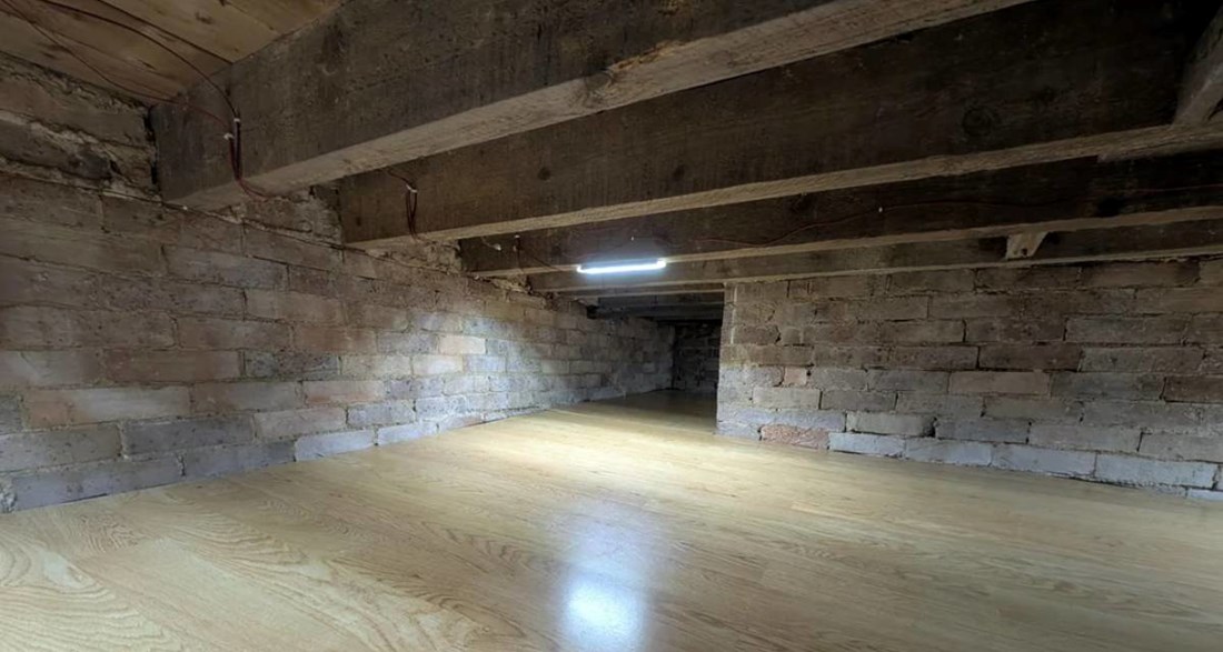 Tip na Redditu pokazao svoj DIY projekt: "Izgradio sam pod ispod poda"