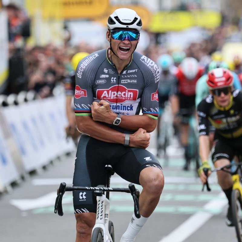 Van der Poel pobjednik druge etape Tour de France. Pogačar završio iza njega