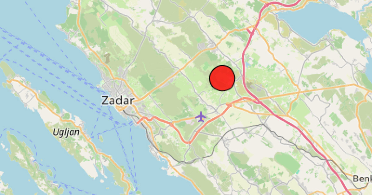 Slab potres kod Zadra