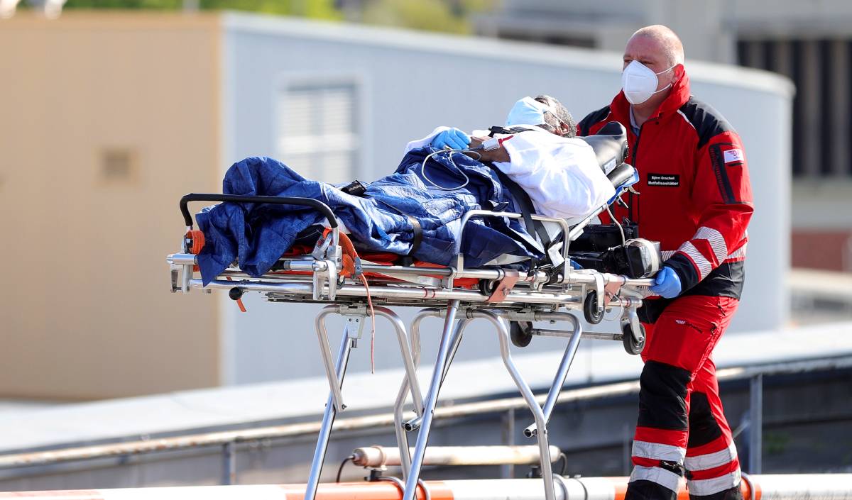 U Francuskoj još 437 mrtvih, do sada umrlo više od 23.000 ljudi