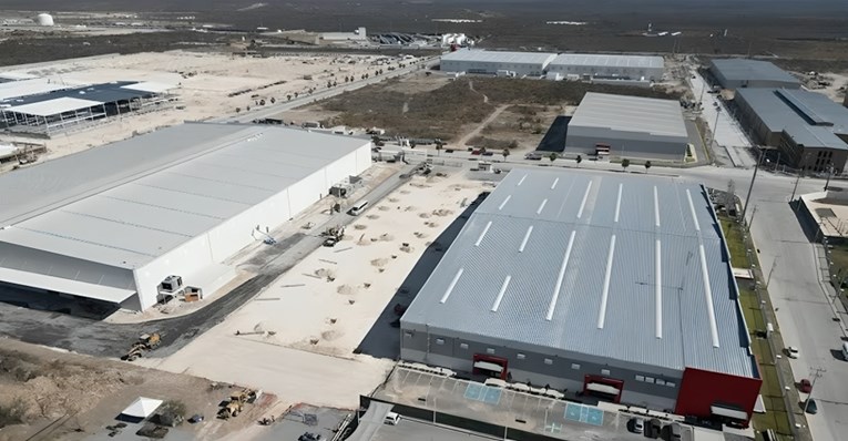 Kinezi uz američku granicu izgradili poslovno carstvo i razbjesnili Trumpa