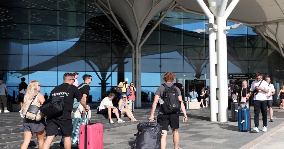 Zračni promet u Hrvatskoj u rujnu porastao za gotovo petinu u odnosu na rujan 2019.